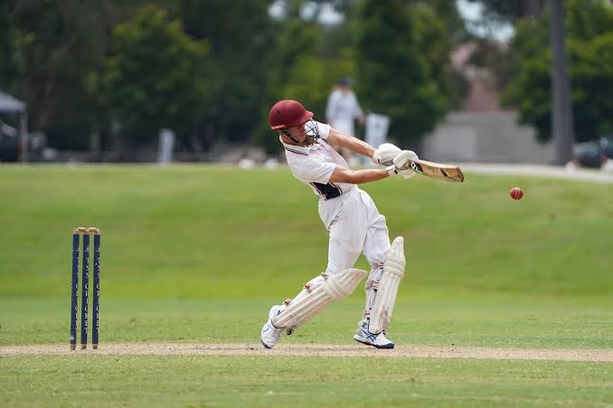 “Bowled | 1st Innings” in Cricket Sports Betting Explained with Examples + Betting Tips