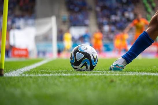 ”Home | 1st Corner” in football Sports Betting Explained with Examples + Betting Tips