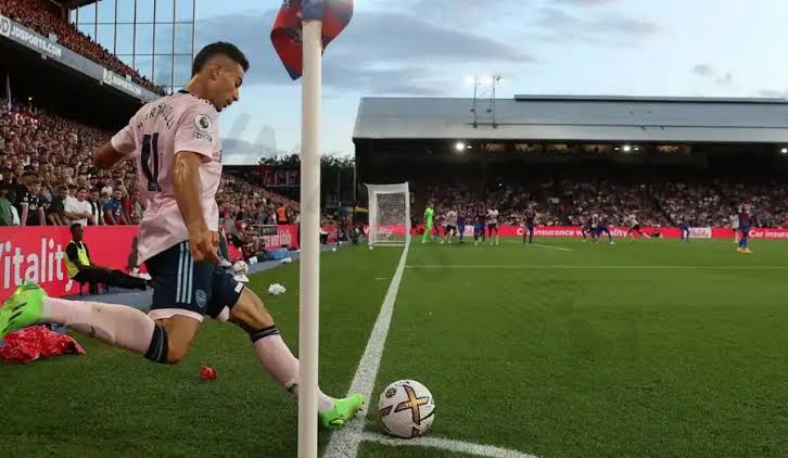 ”Away | 1st Corner” in football Sports Betting Explained with Examples + Betting Tips