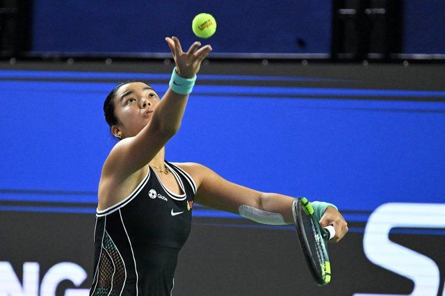 Tennis Predictions Today Oct 4: ATP & WTA Best Picks, Over 21.5 Games & Set Winners