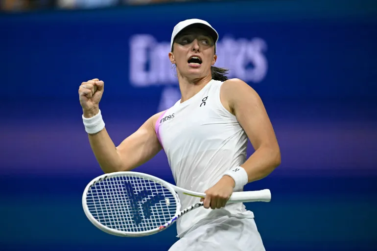 ATP & WTA Predictions for 18 October – Expert Tips on 50+ Matches